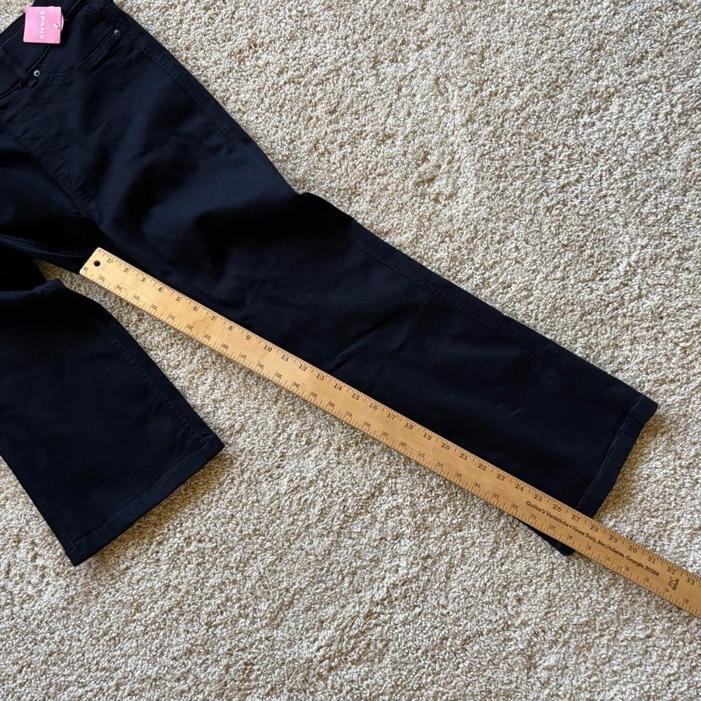 SPANX NWT Kick Flare Jeans Black High Rise Stretch Denim Pants Women's Large - Picture 6 of 7